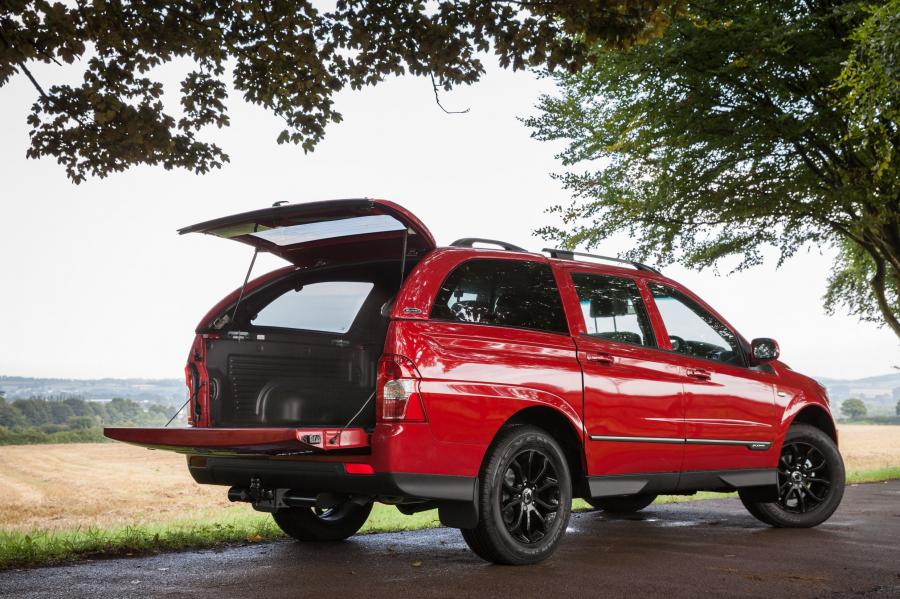  SsangYong Musso Pick-up 2016 года  (фото 3 из 15)